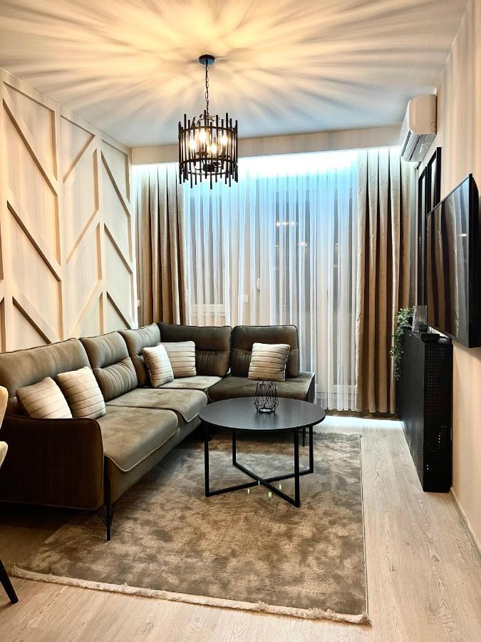 Top Apartment Pristina Exterior foto